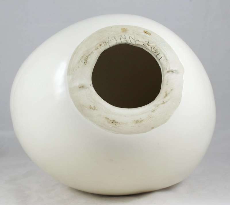 Large ceramic dove