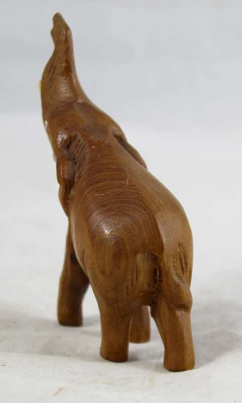 Carved Wooden - Elephant - Beautiful! - Bid Now!!!