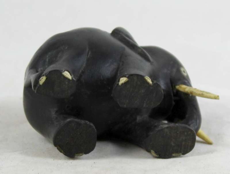 Carved - Ebony Style - Elephant - Beautiful! - Bid Now!!!