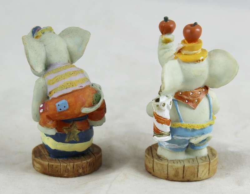 Pair of circus elephants