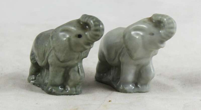 Wade - pair of elephants