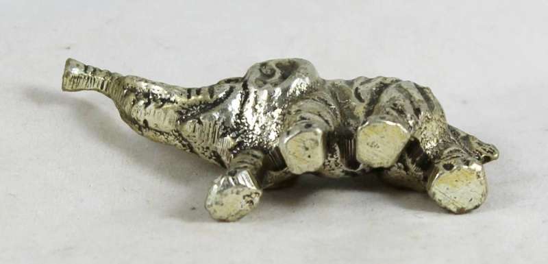 Silver Coloured - Metal Elephant - Beautiful! - Bid Now!!!