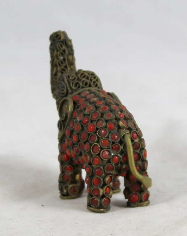 Heavily Decorated - Elephant - Beautiful! - Bid Now!!!