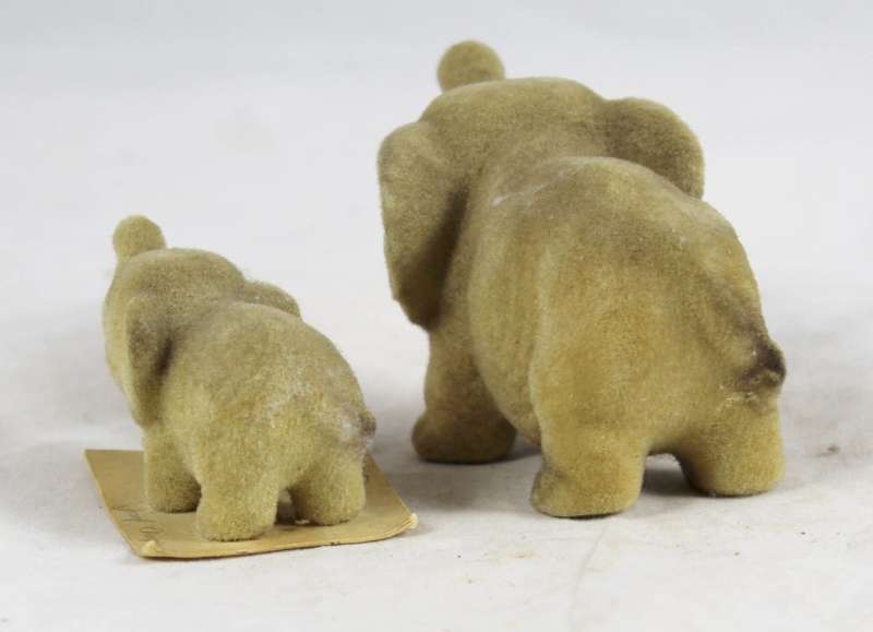Josef Originals - Pair of Elephants - Beautiful!