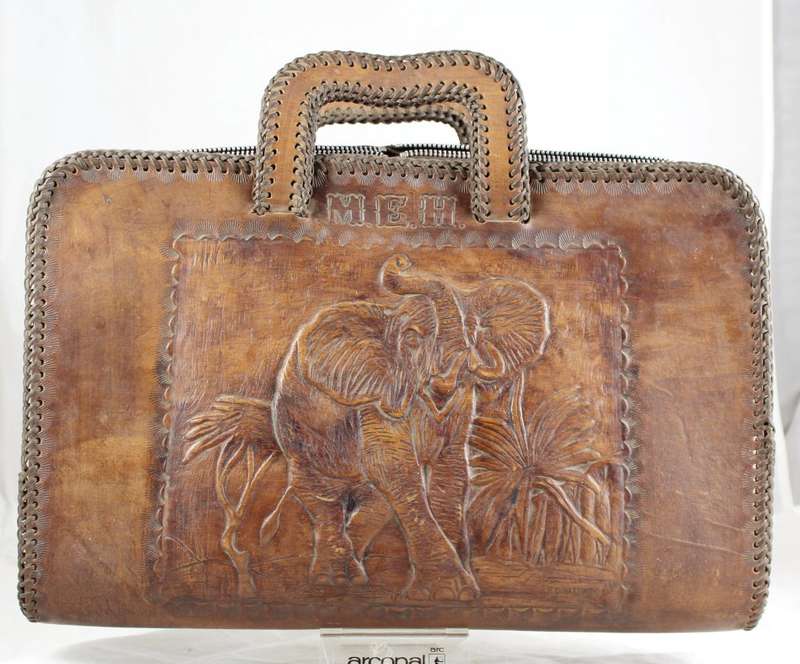 Elephant Carved - Hand Bag - Beautiful!