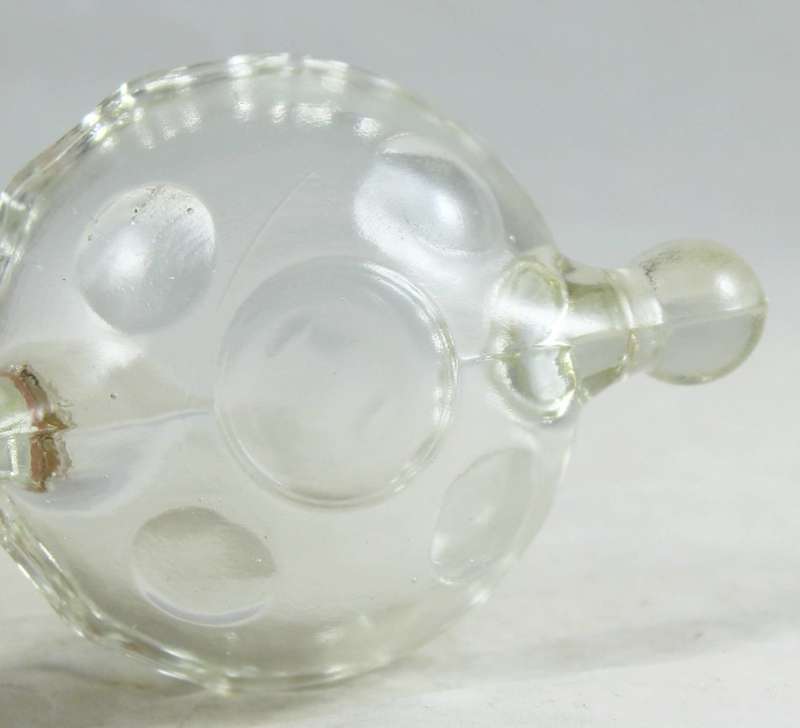 Glass trinket holder