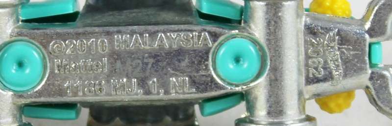 Hotwheels - M27 (2062) - 2010