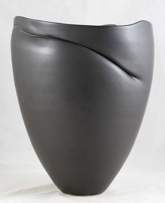 Cilla Williams - art pot