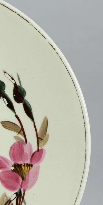 Round Decorative Plate - Beautiful!