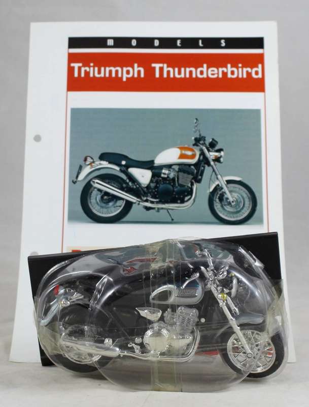 Maisto - Triumph Thunderbird