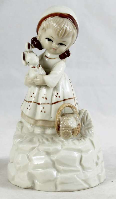 El Weco - Girl With A Bunny - Beautiful!