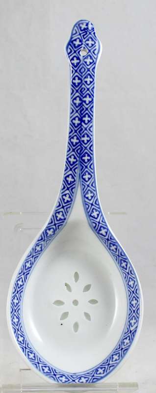 Chinese Porcelain - Blue & White - Large Serving Spoon - Beautiful!