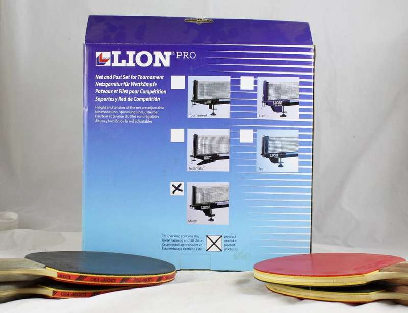 Table Tennis Net & 2 Pairs of Paddles