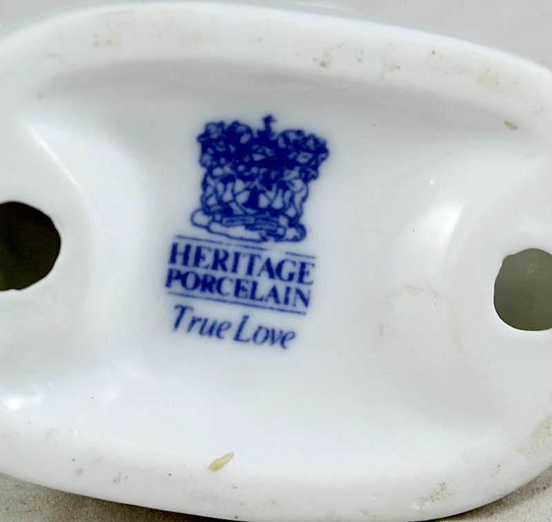 Heritage porcelain - true love