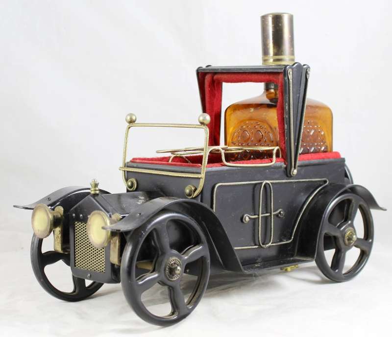Vintage Car - Decanter & Music Box - Beautiful! - Bid Now!!
