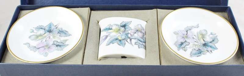 Royal Worchester  3 piece gift set