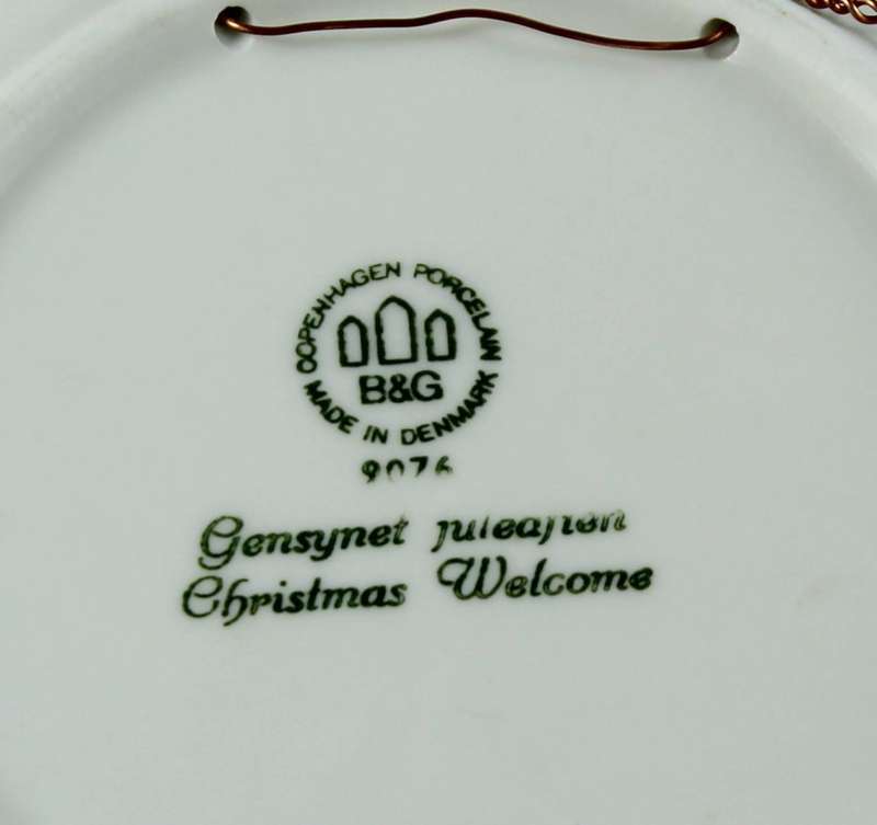 Copenhagen - Porcelain Wall Plate - Christmas Welcome 1976