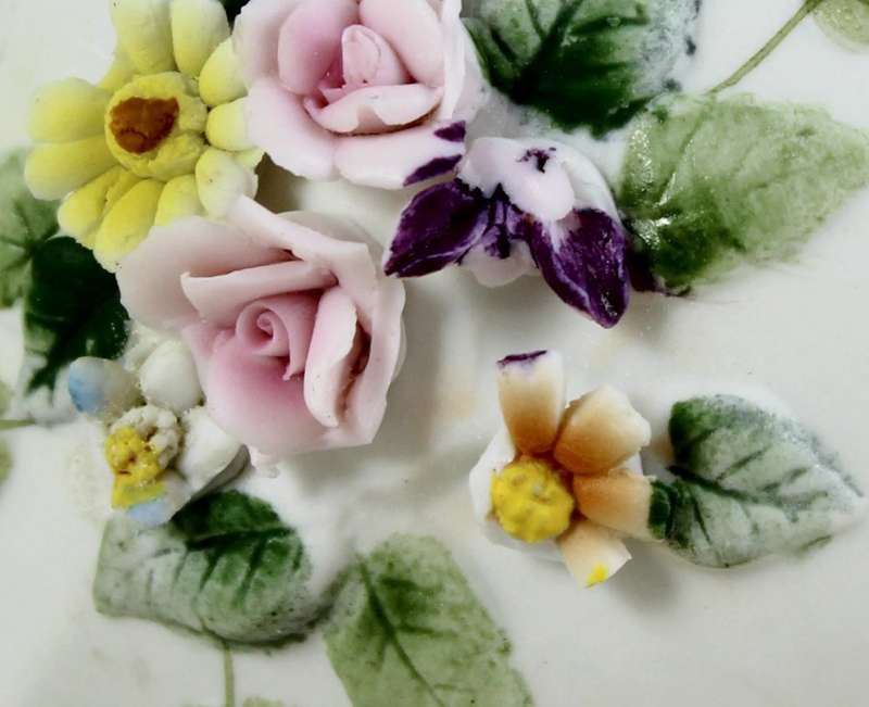 Balboa - Trinket Holder - Embossed Flowers - Gorgeous! - Bid Now!!