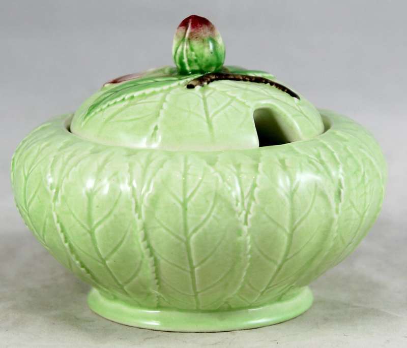 Carlton Ware - Australian design - lidded sugar bowl