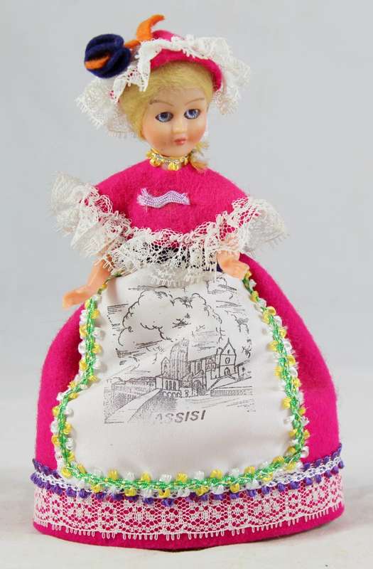 Assisi traditional clothes doll