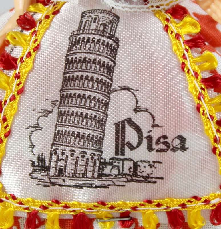 Pisa traditional dress doll