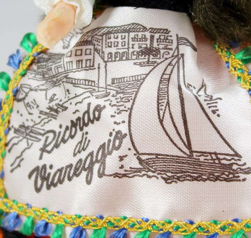 Ricordo di Viareggio - Traditional Dress - Doll - Gorgeous!