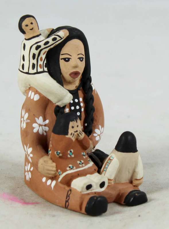 Seated Red Indian - Ceramic - Gorgeous! - Bid Now!!!