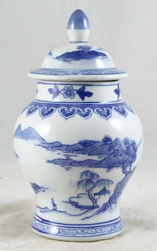 Blue & White - Chinese Lidded Container - Gorgeous! - Bid Now!!!