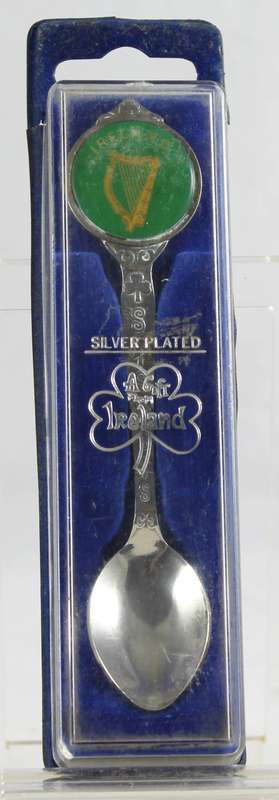 Souvenir Spoon - Ireland - Beautiful!