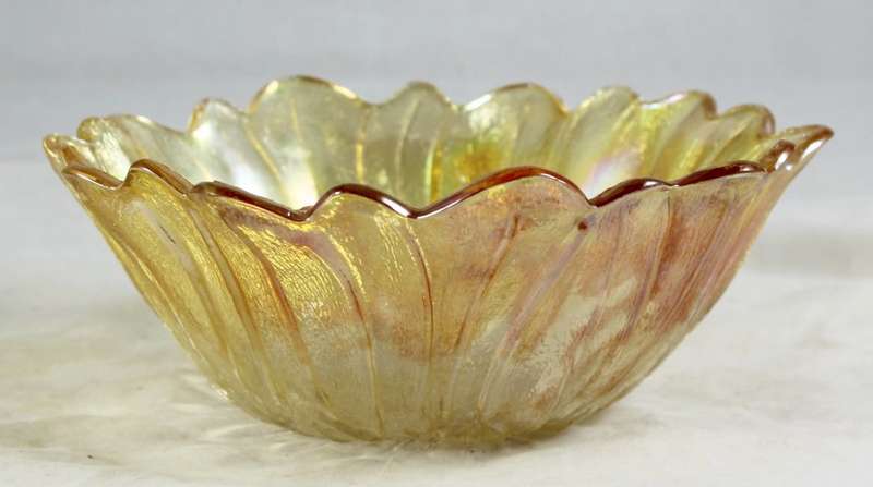 Depression Glass Style - Sweet Bowl - Gorgeous!
