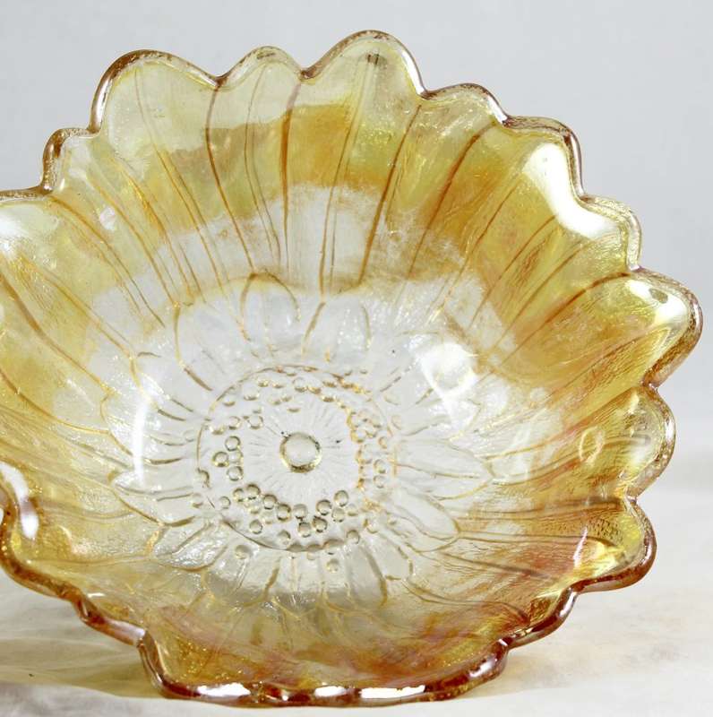 Depression Glass Style - Sweet Bowl - Gorgeous!