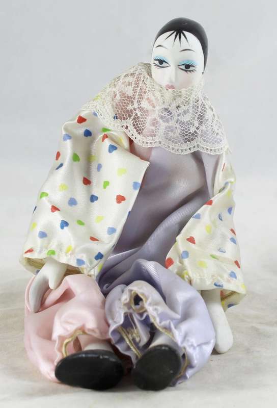 Seated Dressed Pierrot - Gorgeous!