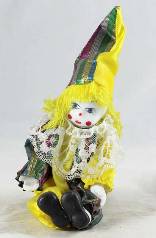 Dressed Clown in Yellow - Gorgeous!