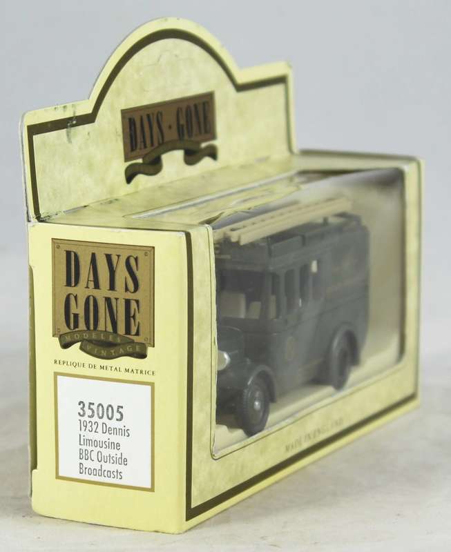 Lledo - Days Gone - 1932 Dennis Limousine - BBC outside broadcasts