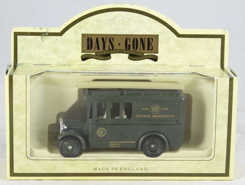 Lledo - Days Gone - 1932 Dennis Limousine - BBC outside broadcasts