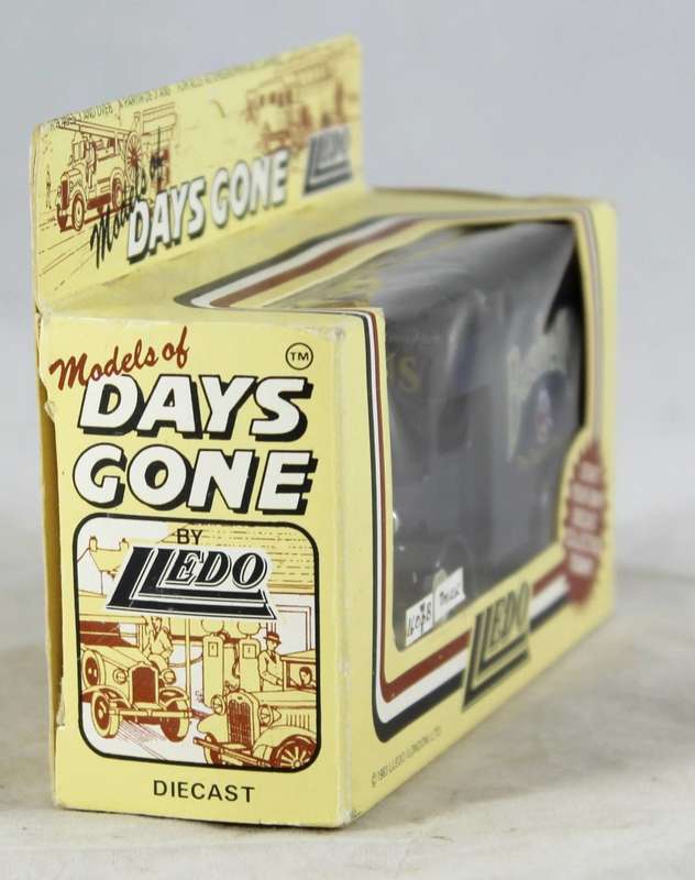 Lledo - Days Gone - Bushells van