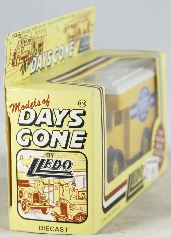 Lledo - Days Gone - FYFFES delivery van