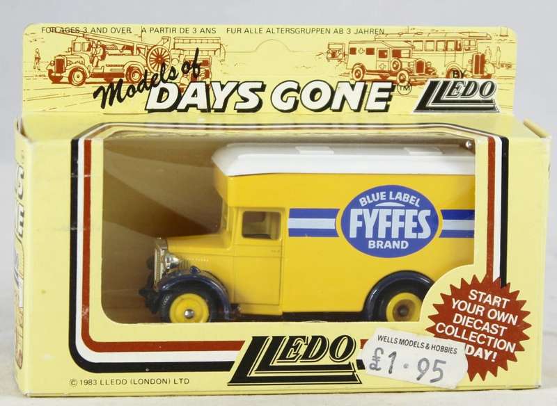 Lledo - Days Gone - FYFFES delivery van