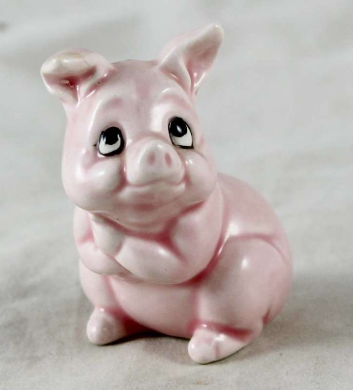 Asking Pig - Made in Japan - Gorgeous!