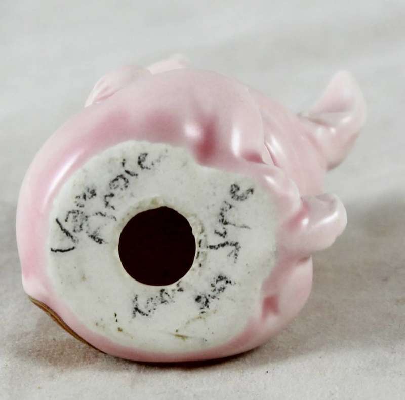 Thinking Pig - Gorgeous!