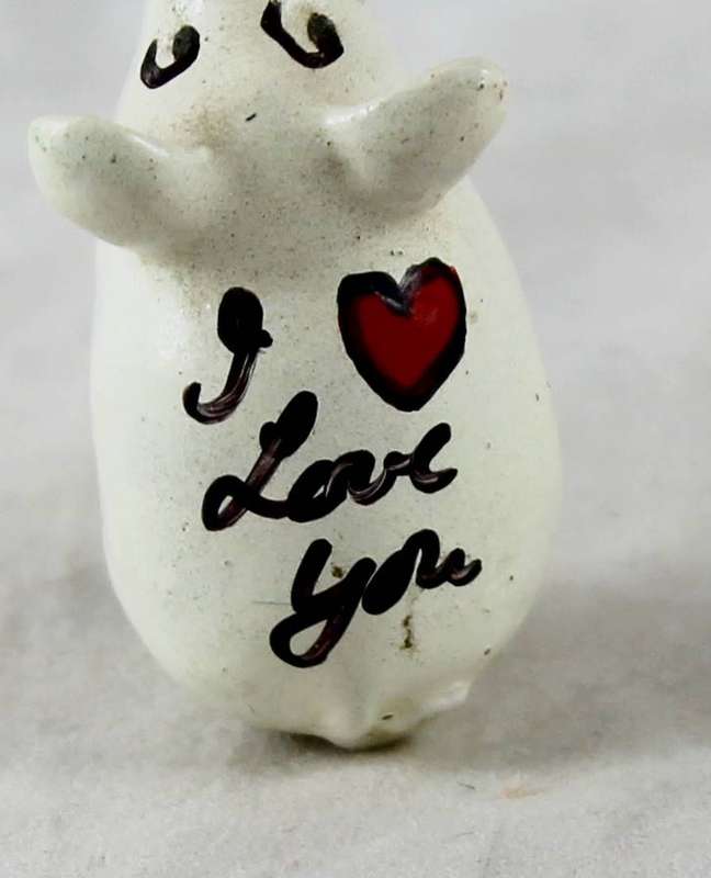 Small white pig - I love you