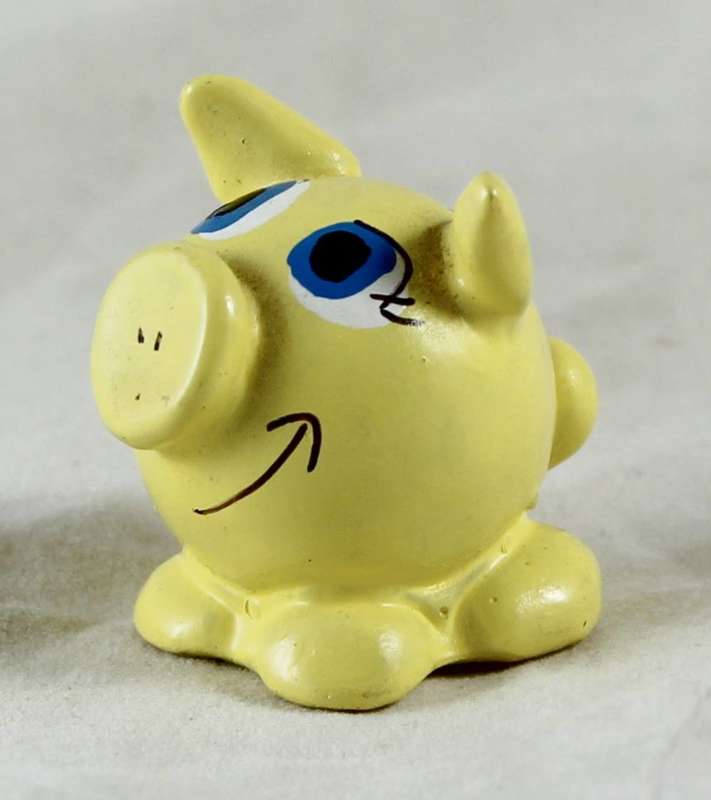 Miniature number one lover - yellow pig