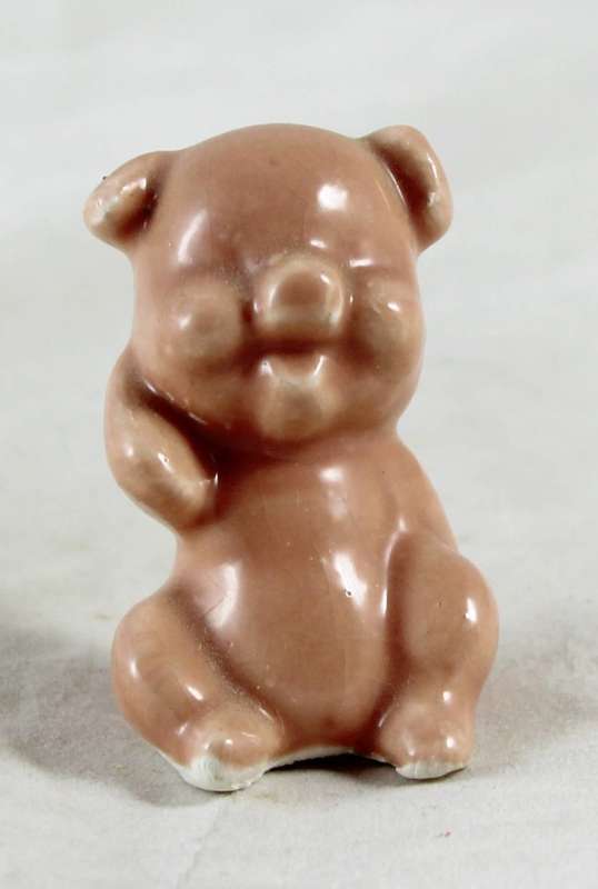 Small Laughing Pig - Gorgeous!