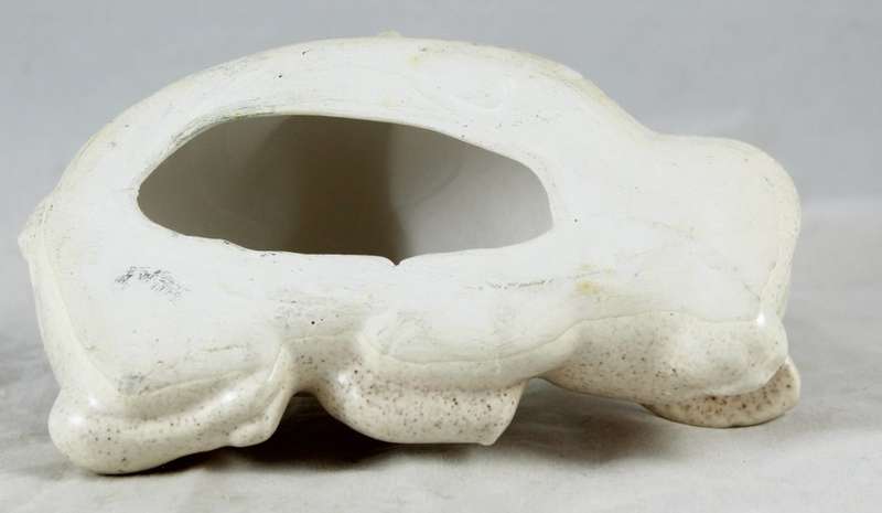 White ceramic mom and baby pig