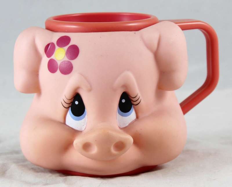 Little pig cup