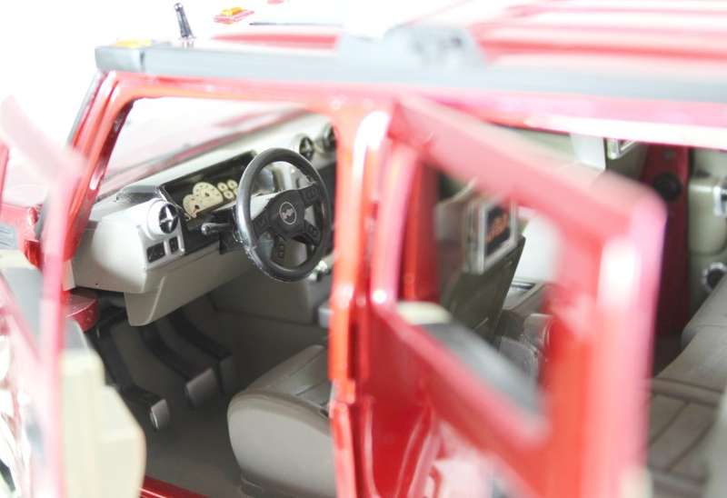 Jada - 2003 Hummer H2 Dub City - 1:18 scale model