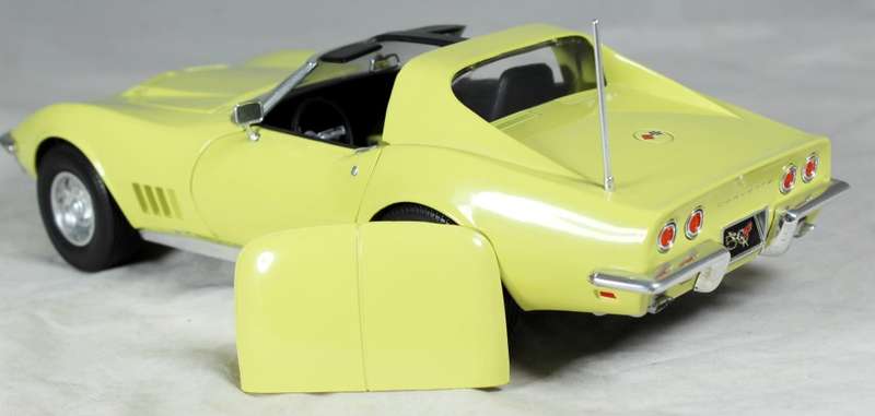 ERTL - 1968 Chev Corvette 427