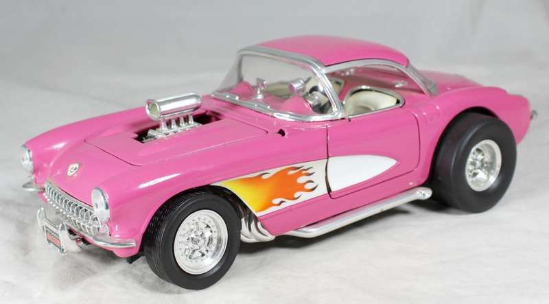 Road legends - 1957 Corvette Gasser