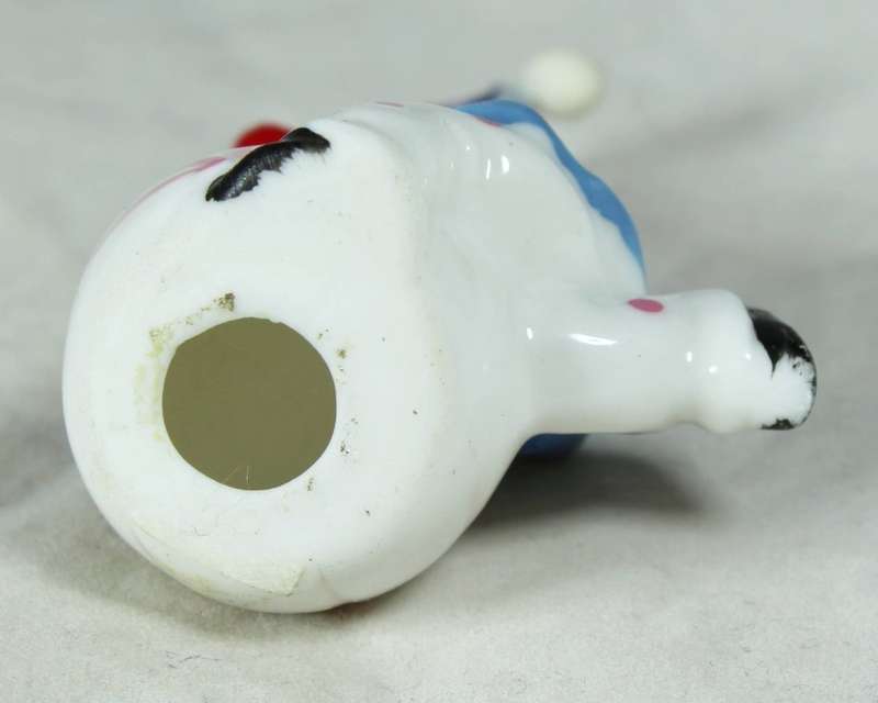 Miniature clown with ball