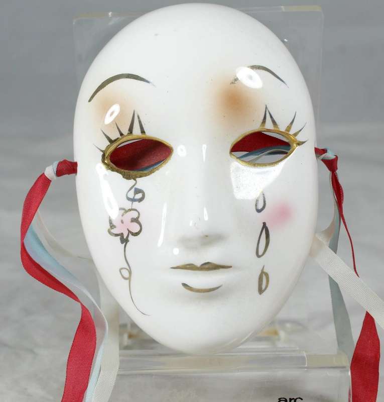 Pierrot wall scone